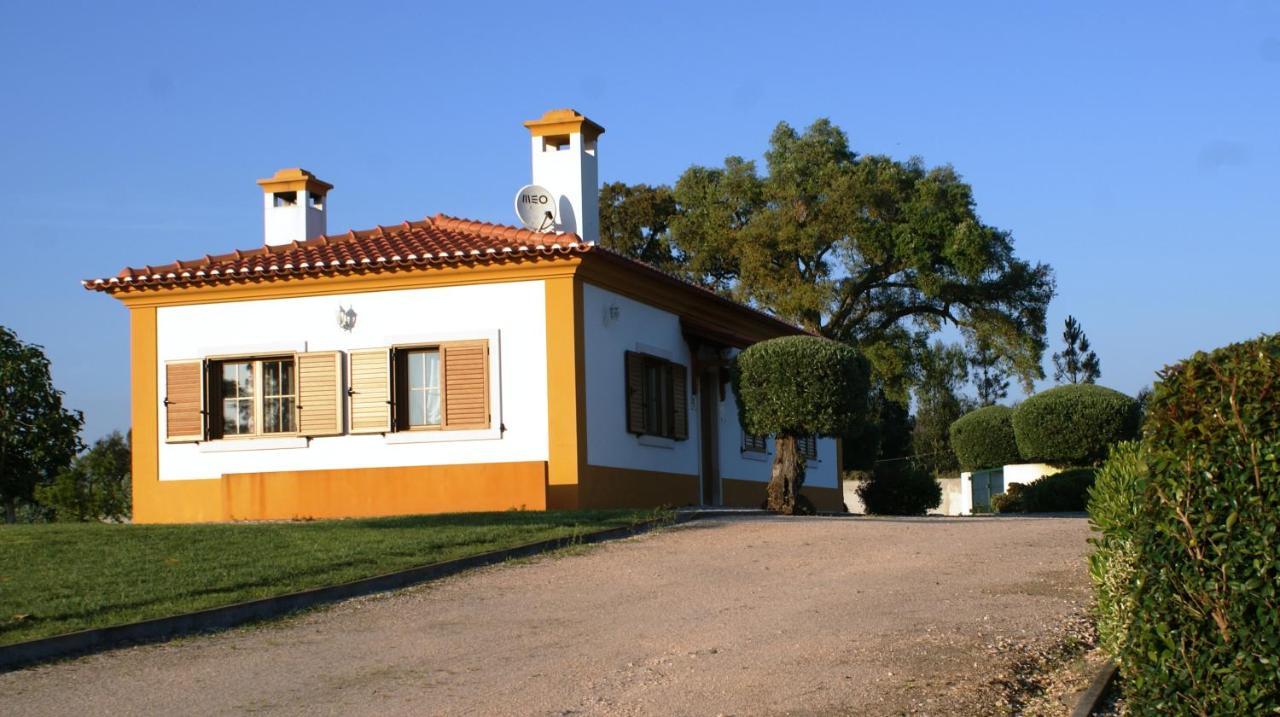 Casa Da Eira Em Dornes - Casa De Campo Familiar Com Piscina Vendégház Kültér fotó